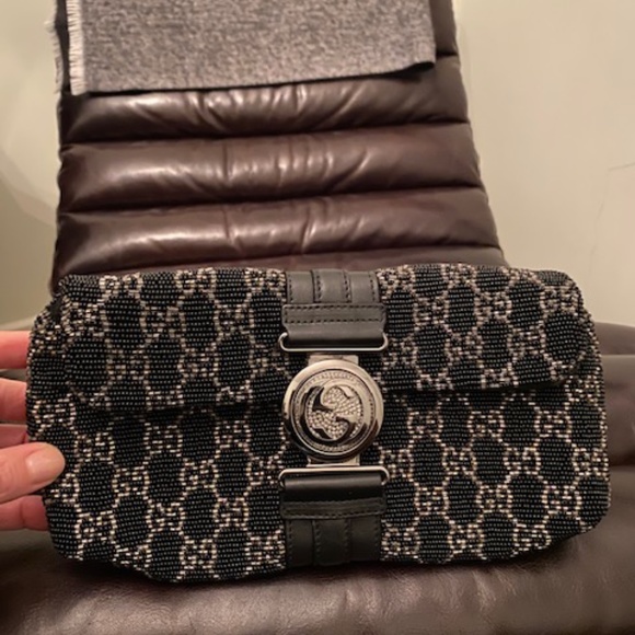 Gucci GG Black & Silver Beaded Clutch - Picture 1 of 9